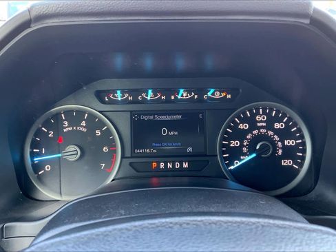 Used 2020 Ford F150 XLT w/ Equipment Group 302A Luxury AWD/4WD image 25