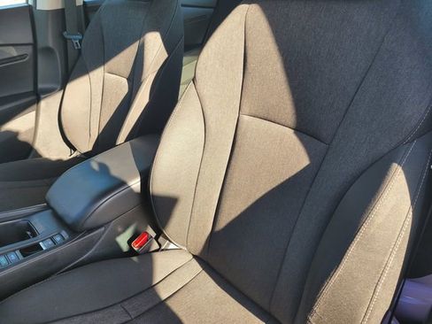 Used 2023 Honda Accord EX image 12