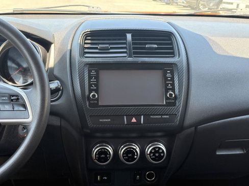 Used 2024 Mitsubishi Outlander Sport AWD image 27