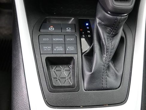 Certified 2023 Toyota RAV4 LE image 16