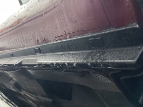 Used 2011 Chrysler 200 Touring image 24