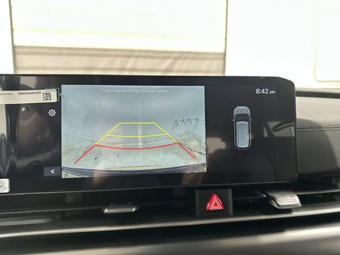 New 2026 Kia Carnival FWD image 24