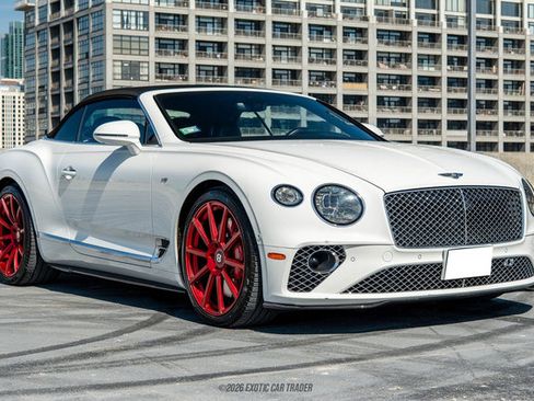 Used 2020 Bentley Continental GT V8 image 16