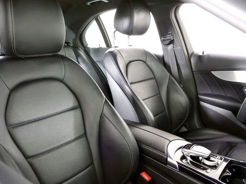 Used 2015 Mercedes-Benz C 300 4MATIC Sedan image 38