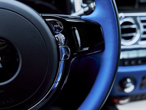 Used 2019 Rolls-Royce Ghost image 65