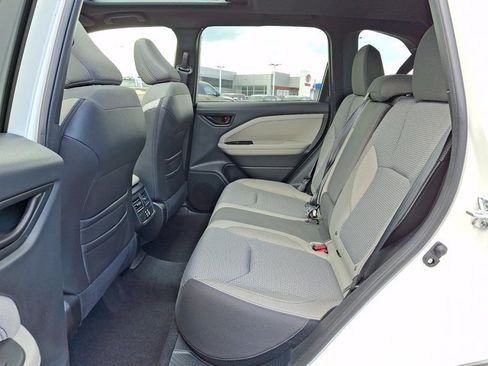 Used 2025 Subaru Forester Premium w/ Convenience Package #1 AWD/4WD image 10