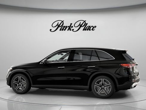 Certified 2026 Mercedes-Benz GLC 300 4MATIC image 12