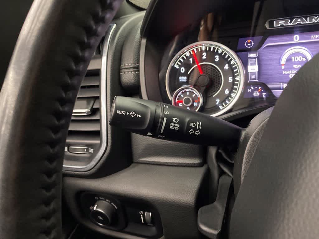 Used 2024 RAM 1500 Laramie AWD/4WD image 22