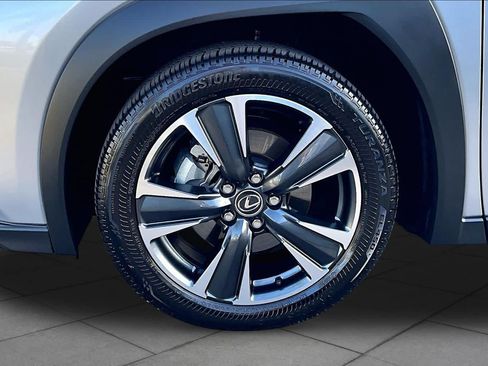 Used 2026 Lexus UX 300h FWD w/ Accessory Package (Z2) image 10