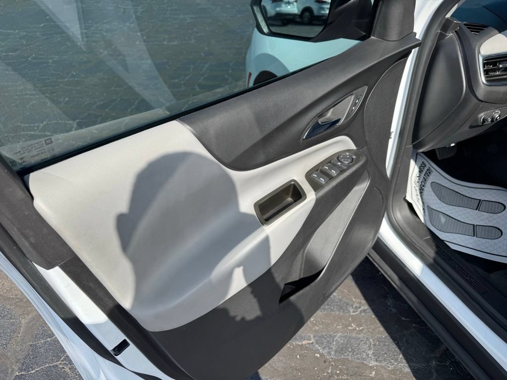 Used 2023 Chevrolet Equinox LS FWD image 13