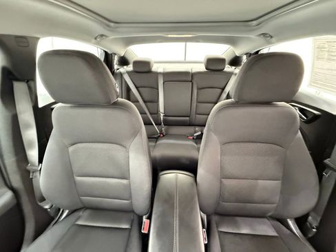 Used 2022 Chevrolet Malibu LT image 25