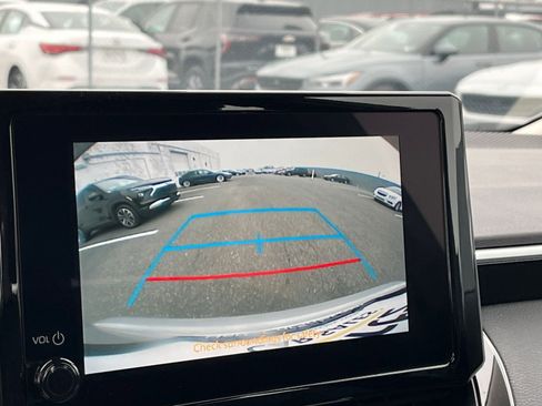 Used 2025 Toyota Corolla LE image 17