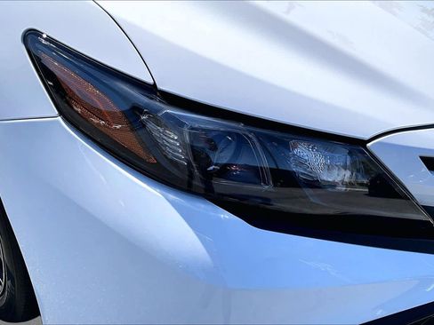 Used 2024 Toyota Camry SE FWD image 26