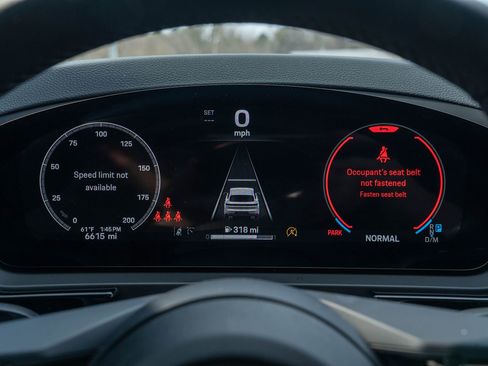 Certified 2025 Porsche Cayenne S w/ Premium Package Plus image 26