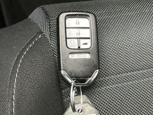 Used 2021 Honda CR-V EX image 27