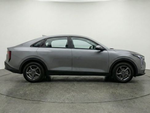 Used 2025 Kia K4 FWD image 11
