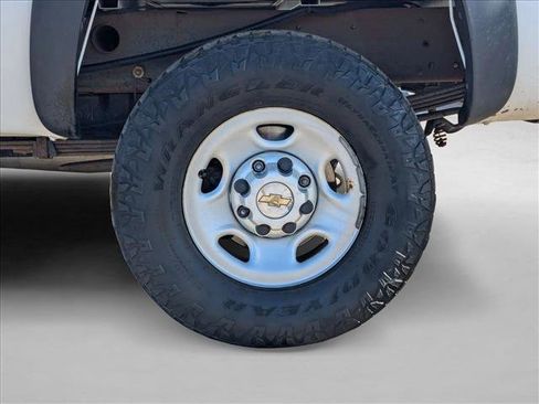 Used 2004 Chevrolet Silverado 2500 W/T image 19