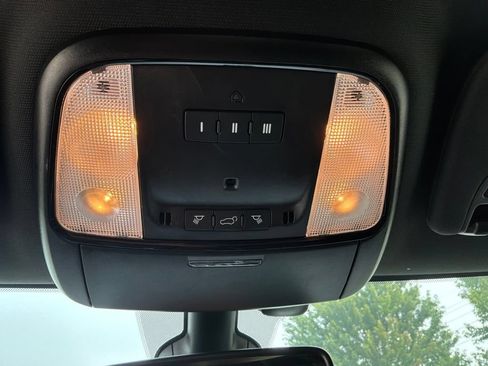 Used 2023 Dodge Durango GT AWD/4WD image 25