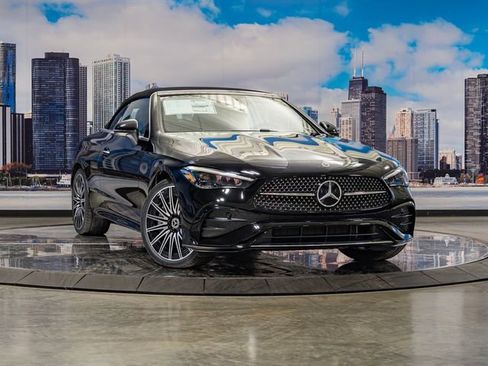 Used 2026 Mercedes-Benz CLE 450 4MATIC Cabriolet image 2