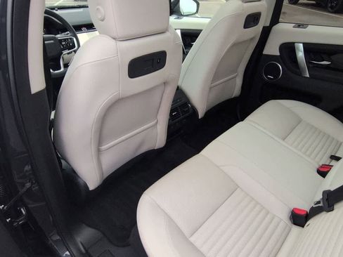 Used 2025 Land Rover Discovery Sport S image 18