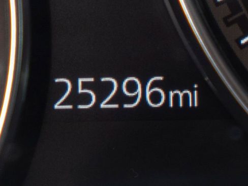 Used 2023 MAZDA CX-30 AWD 2.5 S w/ Preferred Package image 17