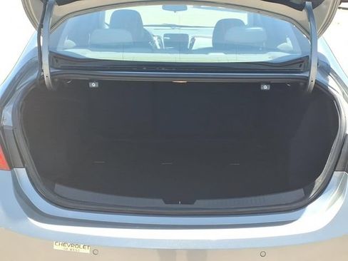 Used 2024 Chevrolet Malibu LT FWD image 7