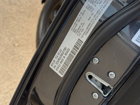 Used 2025 RAM 2500 Big Horn image 30