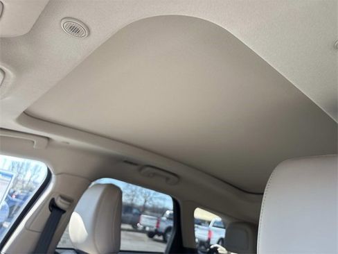 New 2026 Lincoln Corsair Reserve w/ Jet Appearance Package image 23