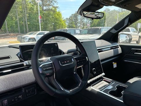 New 2026 GMC Sierra EV Elevation w/ Premium Package AWD/4WD image 10