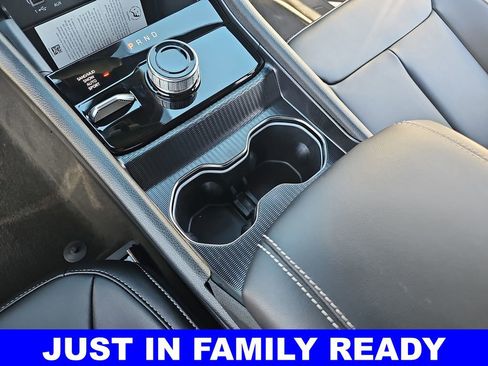 New 2026 Jeep Grand Cherokee L Limited w/ Limited Altitude Package AWD/4WD image 26