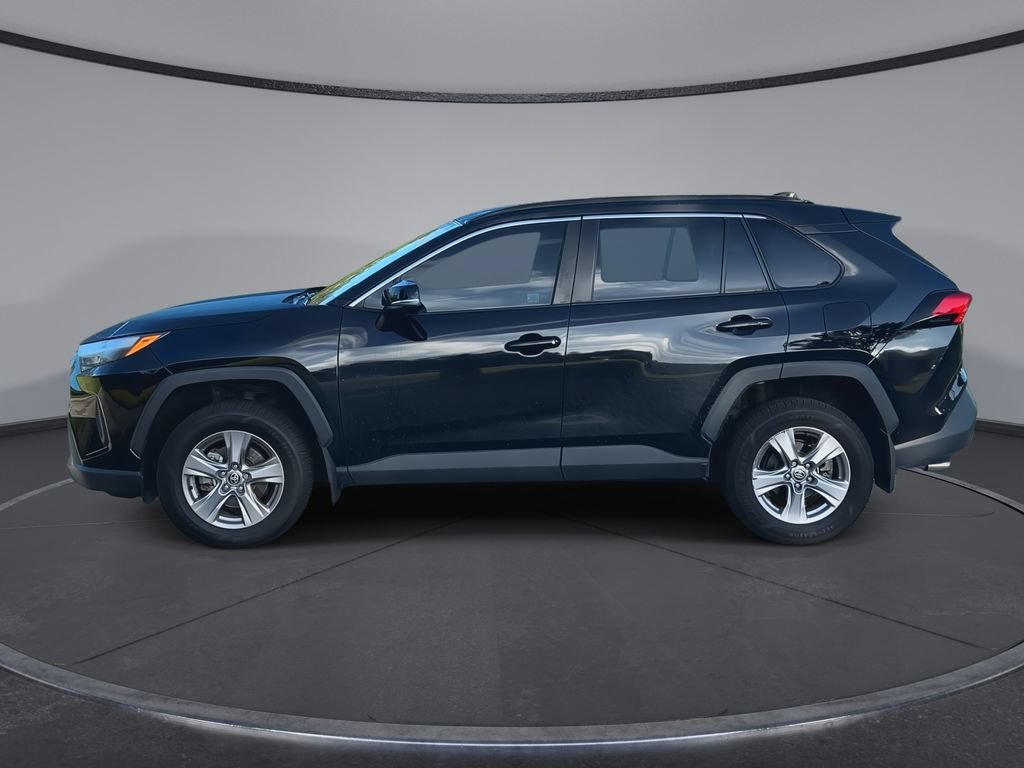 Used 2024 Toyota RAV4 XLE FWD image 5
