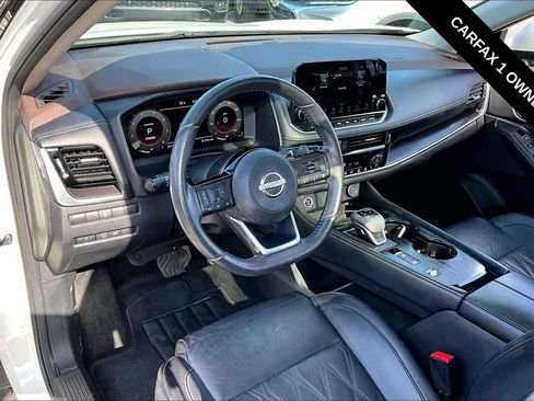 Used 2023 Nissan Rogue Platinum FWD image 5