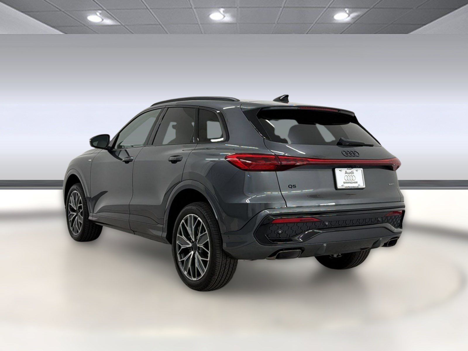 New 2026 Audi Q5 Premium AWD/4WD image 3