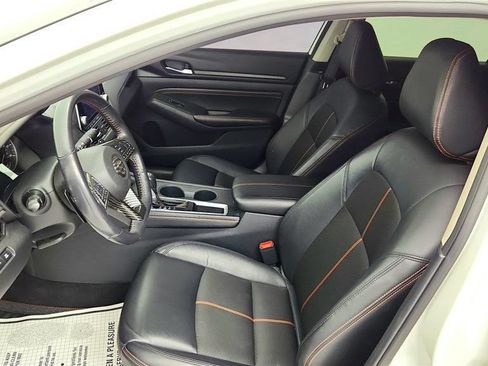 Used 2022 Nissan Altima 2.5 SR FWD image 10