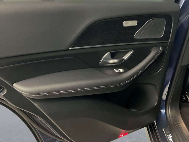 Certified 2026 Mercedes-Benz GLE 350 4MATIC image 11