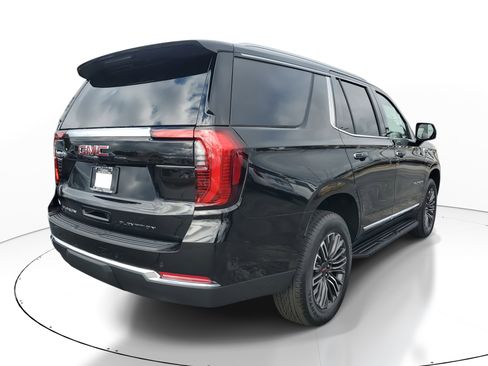New 2026 GMC Yukon Elevation image 3