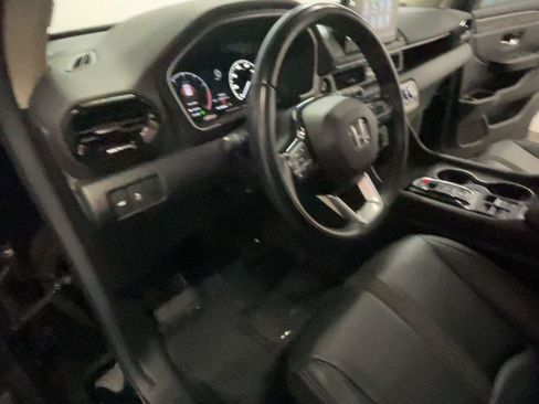 Used 2025 Honda Pilot EX-L image 33