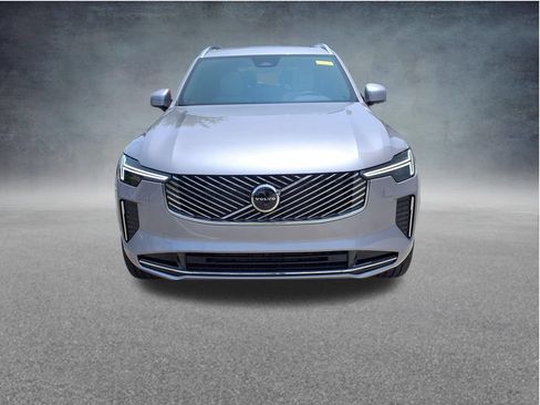 New 2026 Volvo XC90 B5 Plus AWD/4WD image 2