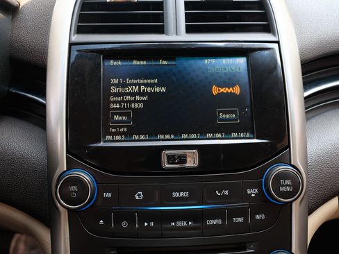 Used 2016 Chevrolet Malibu LTZ image 37