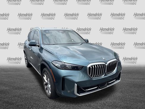 Used 2024 BMW X5 sDrive40i w/ Parking Assistance Package RWD image 6