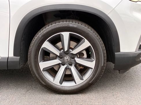 Used 2023 Honda Pilot Elite image 51