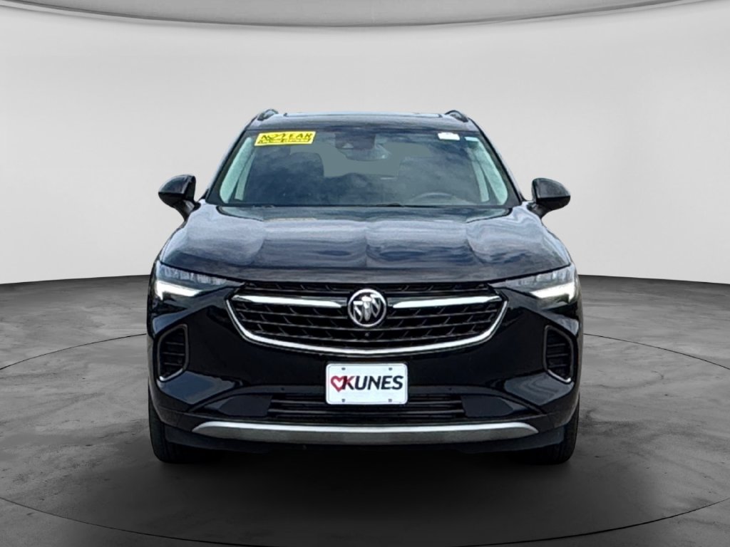 Used 2023 Buick Envision Essence w/ Technology Package I AWD/4WD image 2