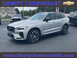 Used 2025 Volvo XC60 B5 Plus AWD/4WD video 1