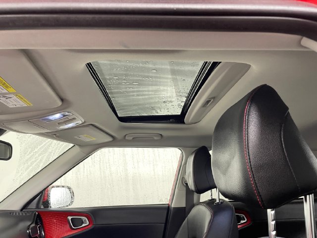 Certified 2022 Kia Soul Turbo FWD image 17