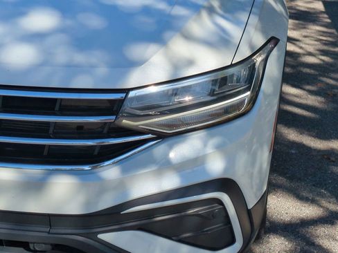 Used 2023 Volkswagen Tiguan SE image 10