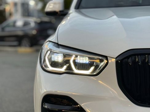 Certified 2023 BMW X5 xDrive45e w/ Executive Package image 13