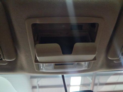 Used 2014 Ford F250 Lariat w/ Lariat Ultimate Package AWD/4WD image 65