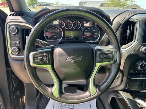 Used 2022 Chevrolet Silverado 1500 LT Trail Boss w/ Safety Package AWD/4WD image 4