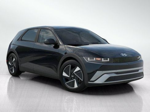 New 2026 Hyundai Ioniq 5 SEL AWD/4WD image 2