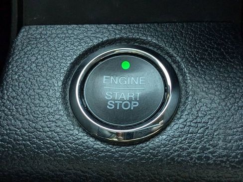 Used 2020 Ford Expedition XLT w/ Equipment Group 202A image 27